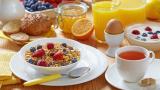 5 λύσεις για υγιεινό πρωινό όταν βιάζεσαι